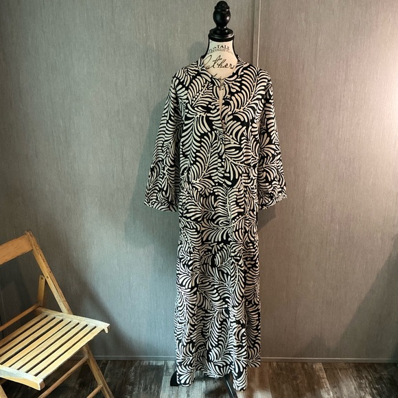 NWT H&M Monochrome Leaf Pattern Dress Size XXL - Picture 9 of 9